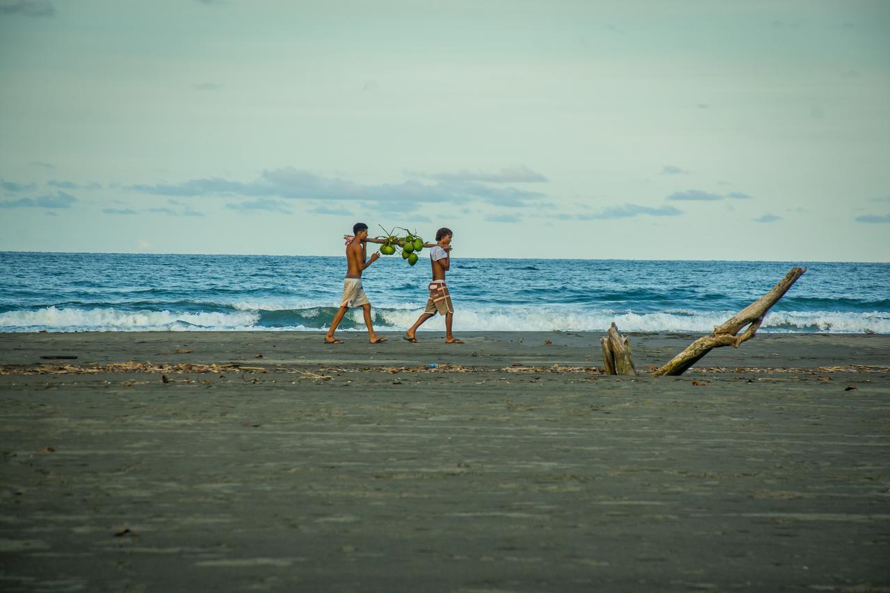 The Goddess Garden Eco-Resort Cahuita Bagian luar foto